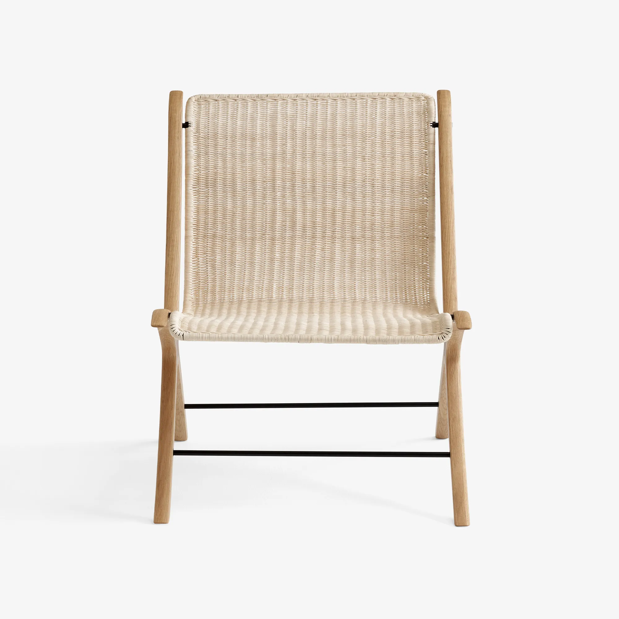 X Lounge Chair HM10
