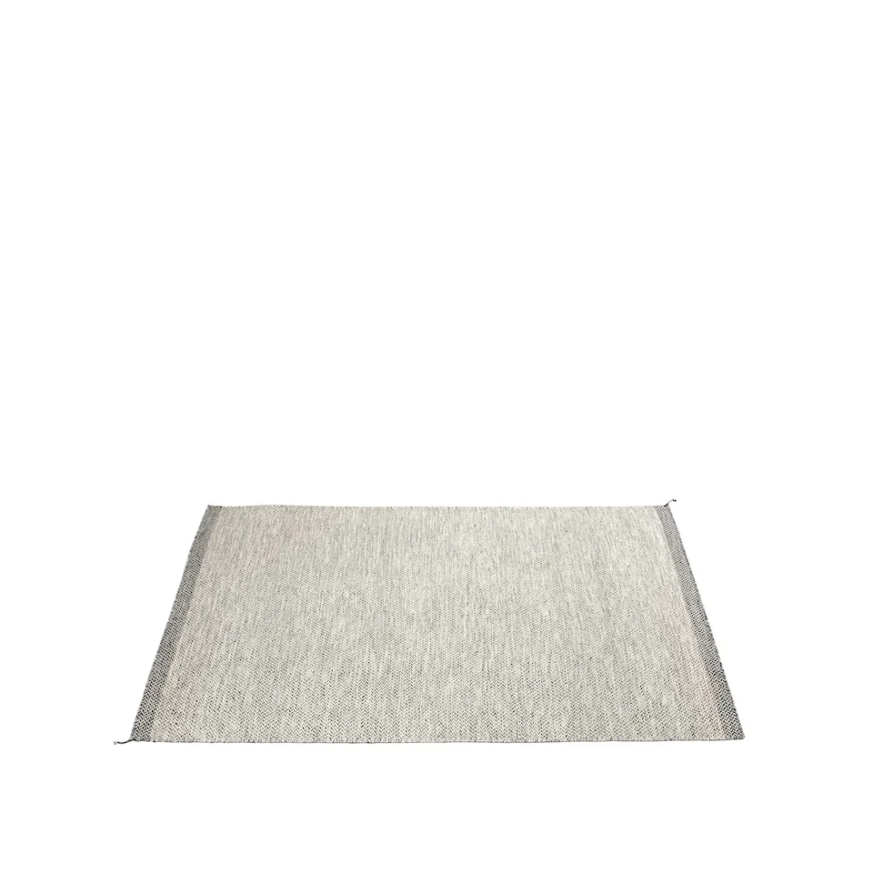 Ply rug off white