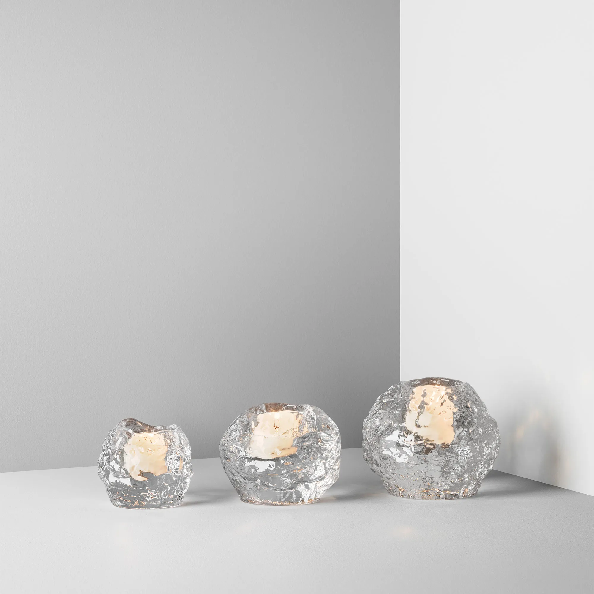 Snowball Votive