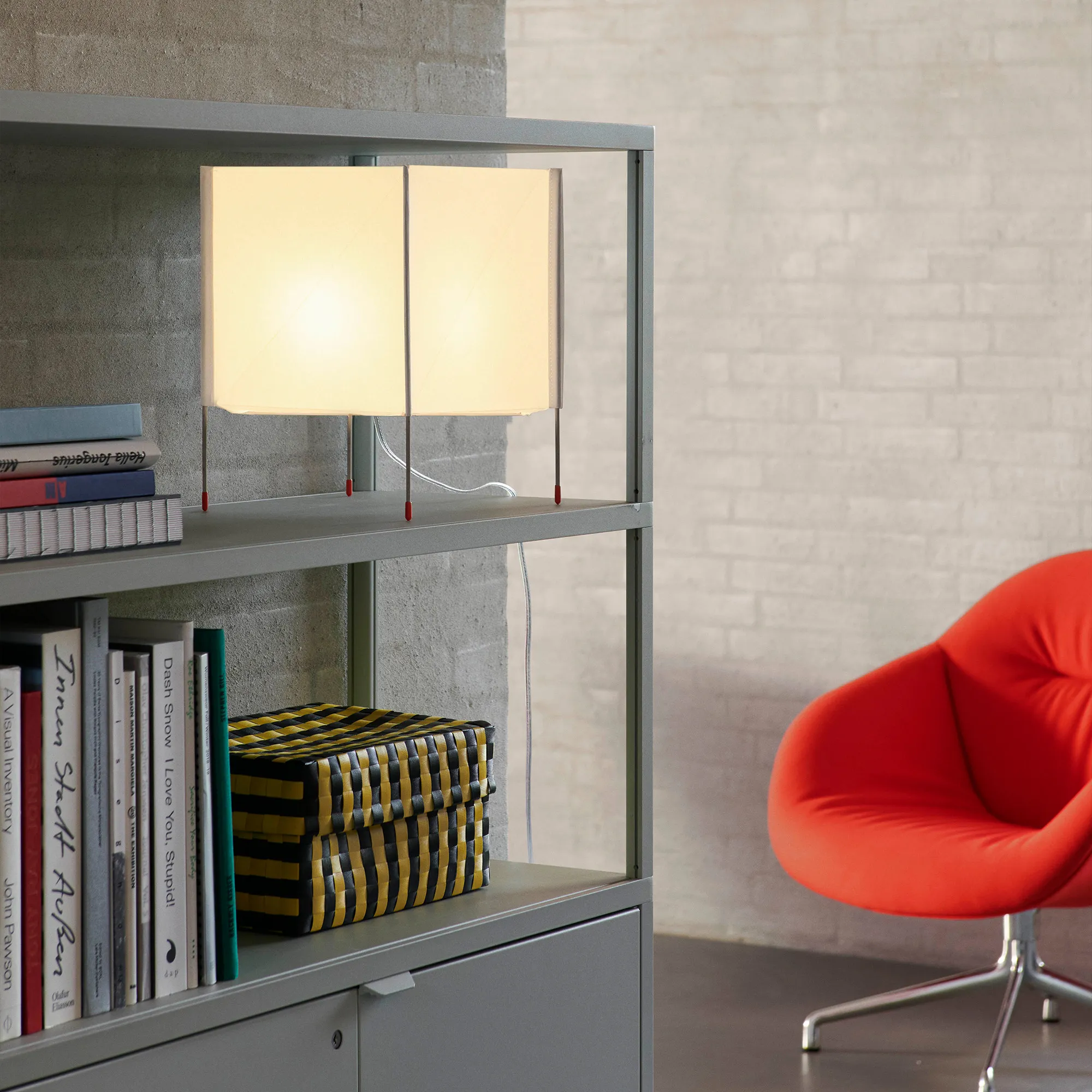 Paper Cube bordslampa