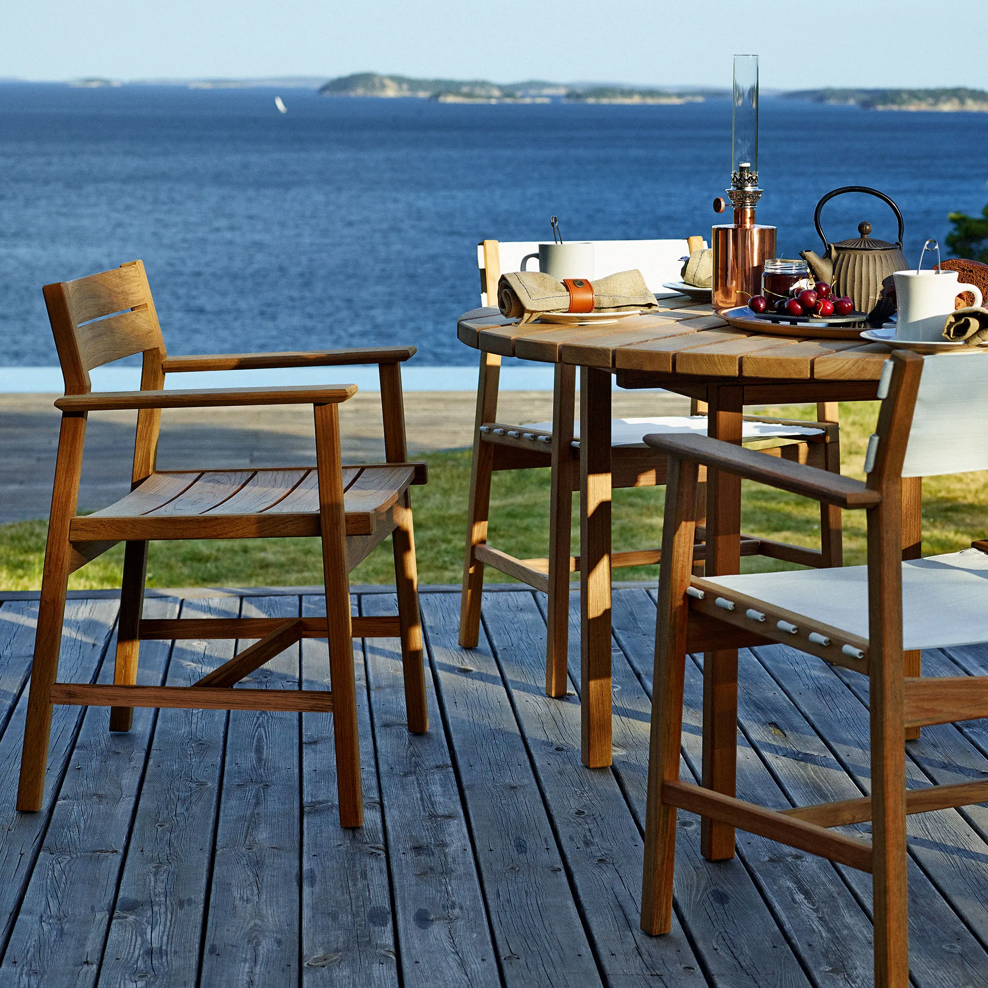 Djurö Armchair